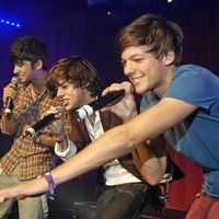 One Direction perform live at G-A-Y nightclub photos | Picture 80783